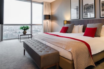 Executive Room, Tower