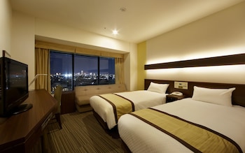 Moderate Twin Room, 2 Single Beds, 8-15F,  Smoking (Sofa bed added for 3rd guest)