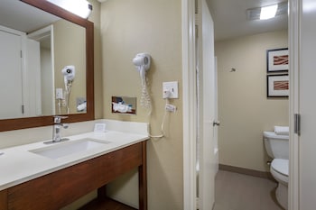 Standard Room, 1 Queen Bed, Non Smoking