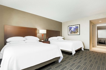 Suite, 2 Queen Beds, Accessible, Non Smoking (Hearing)