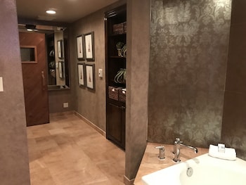 Presidential Suite, 1 King Bed