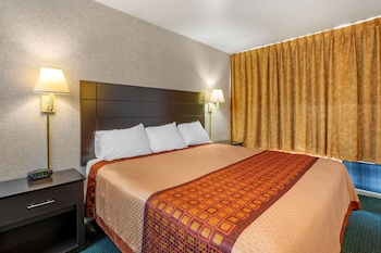 Standard Room, 1 King Bed, Smoking