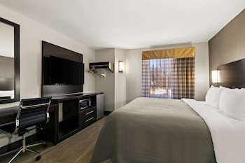 Standard Room, 1 King Bed, Non Smoking