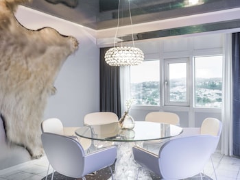 Suite (Polar - Panoramic Fjord View)