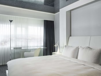 Suite (Polar - Panoramic Fjord View)