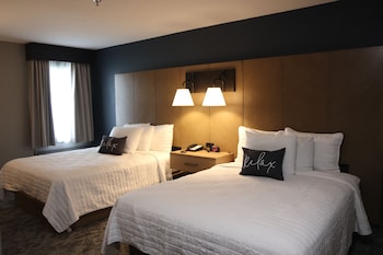 Room, 2 Queen Beds, Non Smoking