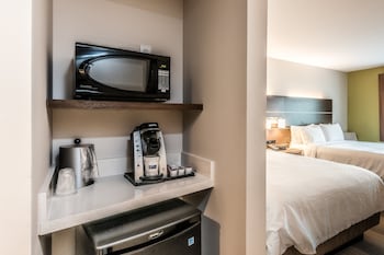 Standard Room, 1 Queen Bed