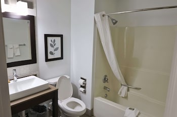 Room, 2 Queen Beds, Non Smoking