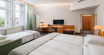 Superior Room, 1 Double Bed with Sofa bed, Bathtub (with Sofabed)