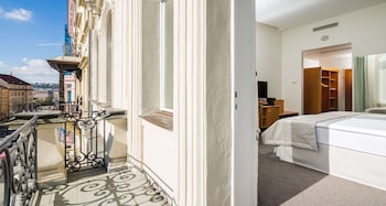 Superior Room, 2 Twin Beds, Balcony