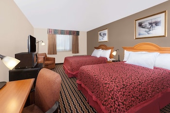 Room, Accessible, Non Smoking (2 Double Beds, Bathtub Grab Bars)