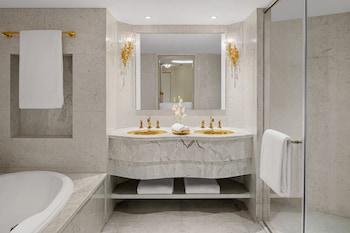Royal Suite