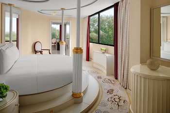 Royal Suite