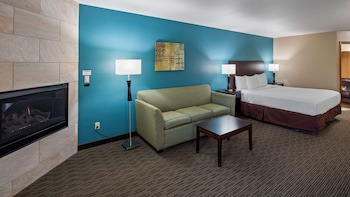Standard Room, 1 King Bed, Non Smoking, Fireplace