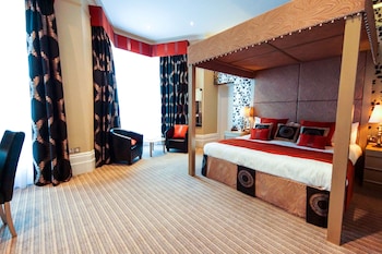 Deluxe Room, 1 King Bed, Non Smoking (Four Poster Bed, View)
