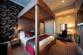 Deluxe Room, 1 King Bed, Non Smoking (Four Poster Bed, View)