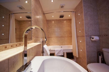 Executive Room, 1 King Bed, Non Smoking, Sea View