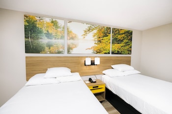 Room, 2 Double Beds, Non Smoking (Modern)