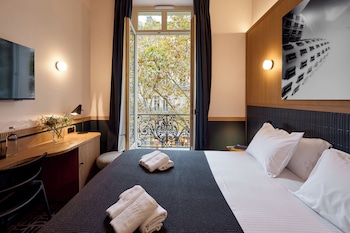 Panoramic Room