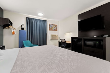 Standard Room, 1 King Bed, Non Smoking