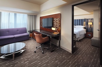 Suite, 1 Bedroom (Mobility Accessible, Tub)