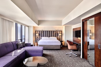 Suite, 1 Bedroom (Mobility Accessible, Tub)