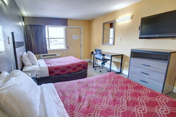 Standard Double Room, 2 Double Beds, Smoking