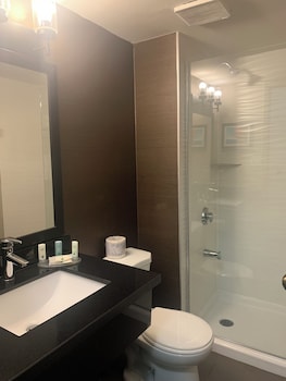 Second Floor, 1 King Bed, Non Smoking (Not Pet Friendly)