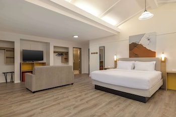 Studio Suite, 1 King Bed