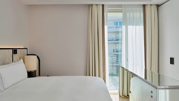 Room, 2 Bedrooms, Garden View (Residence)