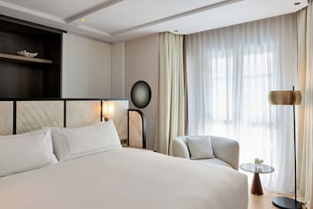 Room, 1 Bedroom, City View (Residence)