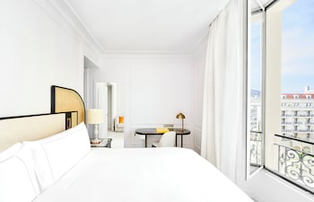 Suite, 1 Bedroom, Terrace, Garden View
