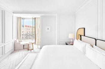 Premium Room, 1 King Bed, Garden View