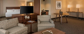 Junior Suite, 1 King Bed with Sofa bed, Non Smoking