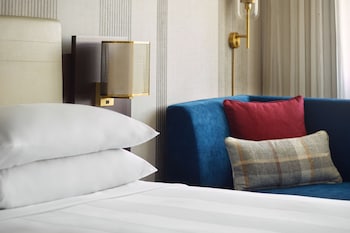Room, Multiple Beds