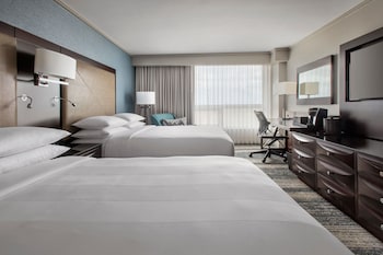 Club Room, 2 Queen Beds