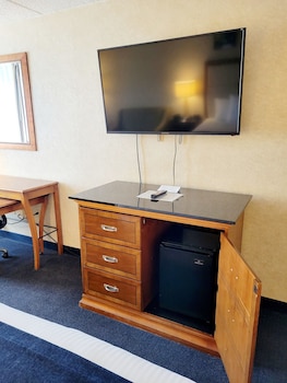 Standard Single Room, 1 King Bed, Non Smoking