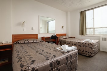 Ensuite Twin Room