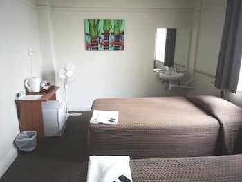 Economy Double or Twin with Shared Bathroom