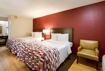Standard Room, 2 Double Beds (Smoke Free)