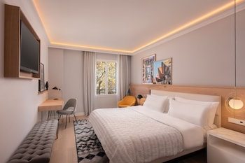 Premium Room, 1 King Bed