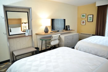 Room, 2 Double Beds, Accessible Bathtub (Communications, Mobility)