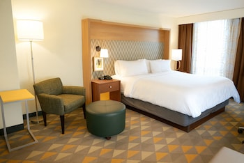 Standard Room, 1 King Bed (Walk-In Shower)