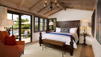 Suite, 1 King Bed (Palm, 1 Bedroom)