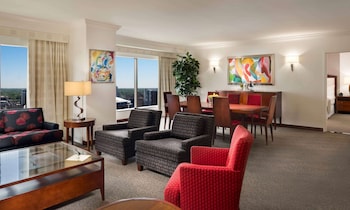 Presidential Suite, 1 King Bed, City View