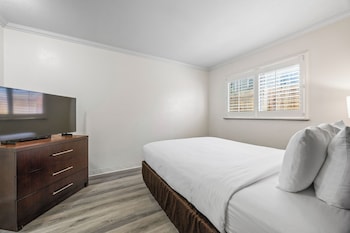 Room, 1 Queen Bed, Non Smoking