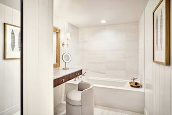 Club Suite, 1 Double Bed, Ocean View