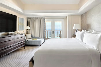 Club Suite, 1 Double Bed, Ocean View