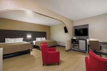 Suite, Multiple Beds, Non Smoking