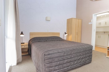 Standard Double or Twin Room, Non Smoking, Kitchenette (Studio kitchen)